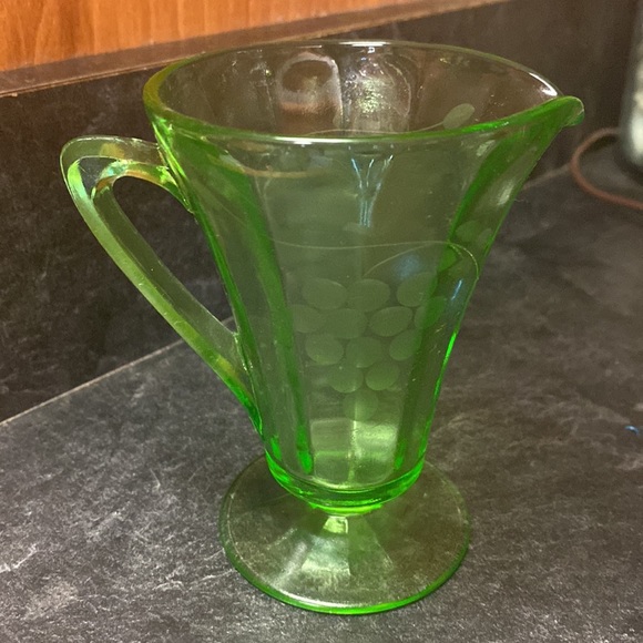 Vintage Green Glass - Picture 2 of 2